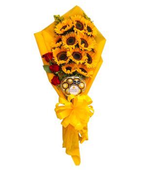 Ramo de girasoles y rosas rojas con chocolates.