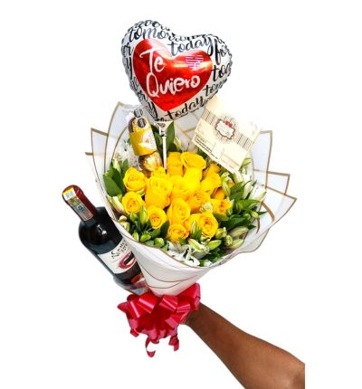 Ramo de rosas amarillas con globo y vino.