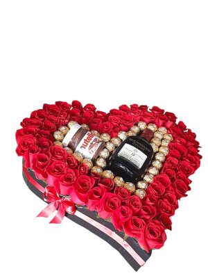 Corazón de rosas rojas con Nutella, whisky y Ferrero Rocher"