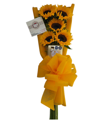 Ramo con girasoles, chocolates Ferrero y moño, un detalle alegre y delicioso.