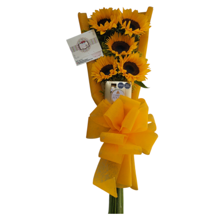 Ramo con girasoles, chocolates Ferrero y moño, un detalle alegre y delicioso.