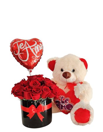 Cilindor de rosas y pleuches